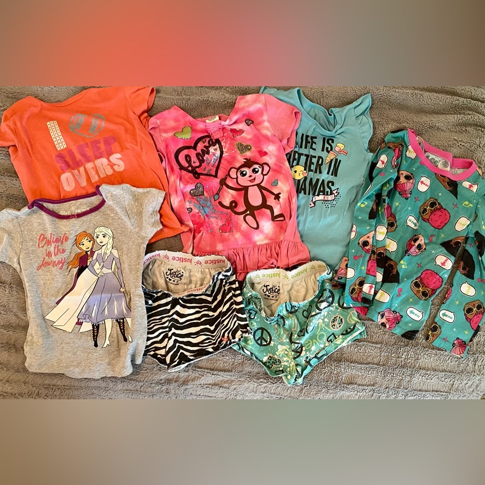 Girls pajamas - entire lot